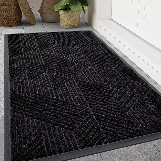 Smiry Front Door Mat Outside Entrance, Low Profile Rubber Doormat, 47x32